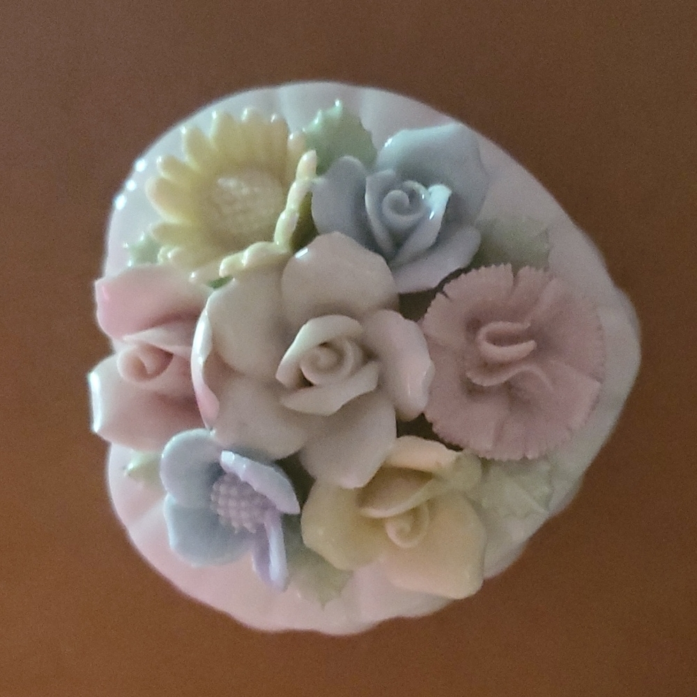 Lenwile China Ardalt Japan Verithin Heart Shaped with Flowers Trinket Box